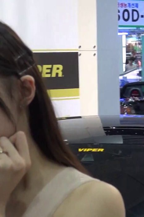 [车展美女视频]ID0268 车展视频-韩国首尔车展薄短深V超水嫩白乳卡哇伊车模