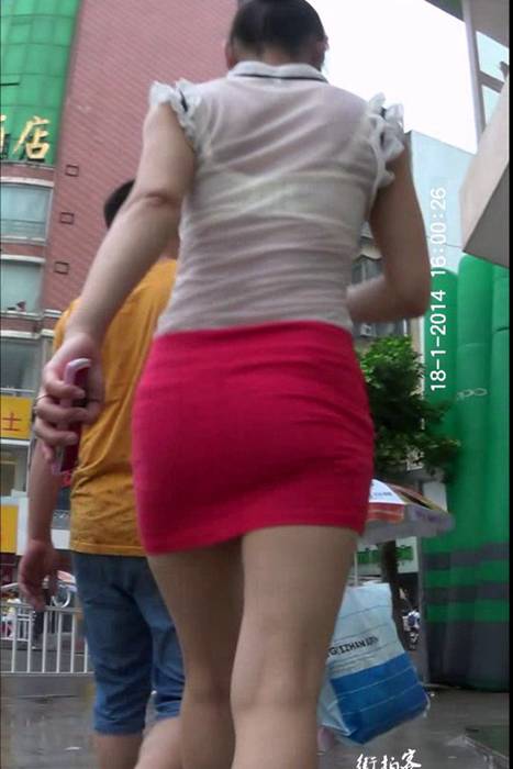 [街拍客视频]jx0379 白衬衫红色短裙性感少妇